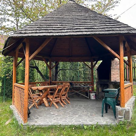 Villa Homy Family House Bran  Exterior foto